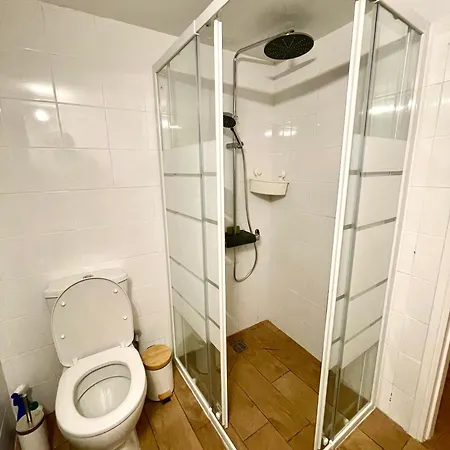 Klokkari - Cozy Center By Platform 357 *