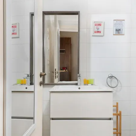 Klokkari - Cozy Center By Platform 357 Nicosia